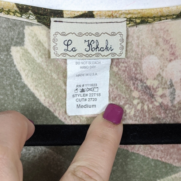 La Kohaki Floral and Shimmer Top - Picture 4 of 5